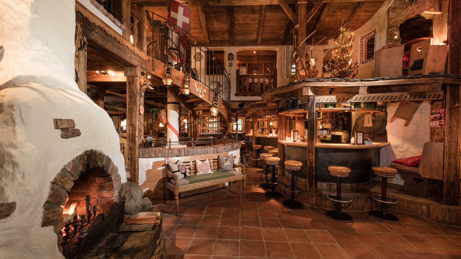 Die Schmuggler-Alm: Kulinarik, Après-Snow-Erlebnis, Shopping Die Schmuggler-Alm: Kulinarik, Après-Snow-Erlebnis, Shopping